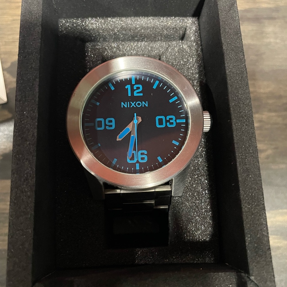 Nixon Men’s Corporal SS Dark Blue